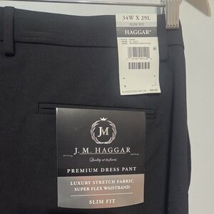 Haggar Men's Black Premium Slim Fit Stretch Dress Pants